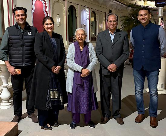   विधायक दीप्ति किरण माहेश्वरी ने राज्यपाल आनंदीबेन पटेल से शिष्टाचार भेंट कर किया आत्मीय स्वागत