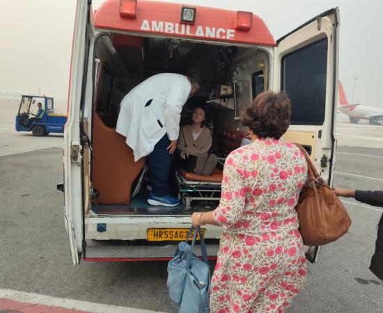 इंडिगो फ्लाइट में डॉक्टर बनी फरिश्ता