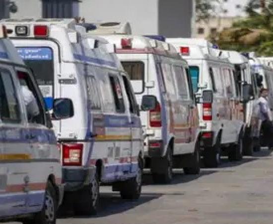  108 Ambulance Staff Continue Protest for 30th Day, Demand Probe into GVK EMRI