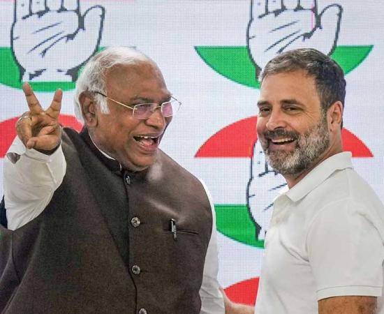 लातूर महानगरपालिका चुनाव 2026: कांग्रेस की जोरदार वापसी, BJP-NCP को पछाड़कर मेयर पद पर मजबूत दावा