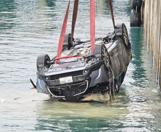 ग्रेटर नोएडा में कार जल-भरे बेसमेंट में गिरने से 27 वर्षीय सॉफ़्टवेयर इंजीनियर की मौ*त