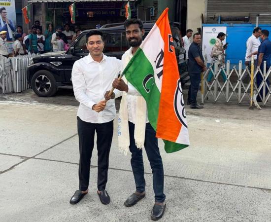 অভিষেকের হাত ধরে তৃণমূলে প্রতীক-উর, মুহূর্তেই বহিষ্কার সিপিএমের