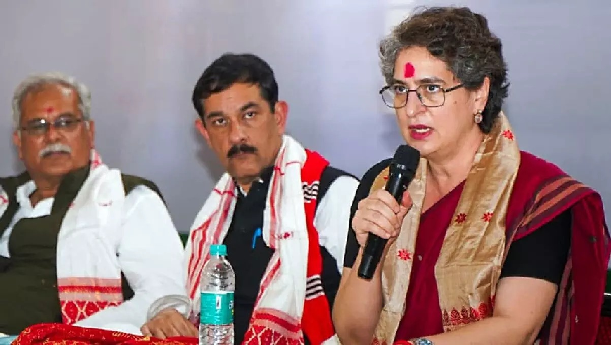 Priyanka Gandhi ने असम की BJP सरकार के खिलाफ 20 सूत्रीय ‘चार्जशीट’ जारी की