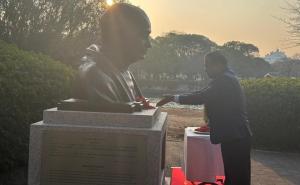 असम CM ने गांधी के आदर्शों से जोड़ा ग्रामीण विकास, शहीद दिवस पर दिल्ली में सुरक्षा बढ़ाई