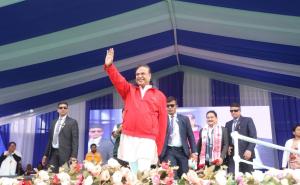 असम CM ने 31,017 महिला उद्यमियों को ₹10,000 के चेक दिए, 15.59 लाख महिलाएं अब तक सशक्त