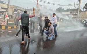 छतरपुर में शंकराचार्य के अपमान के खिलाफ युवा कांग्रेस का जोरदार प्रदर्शन