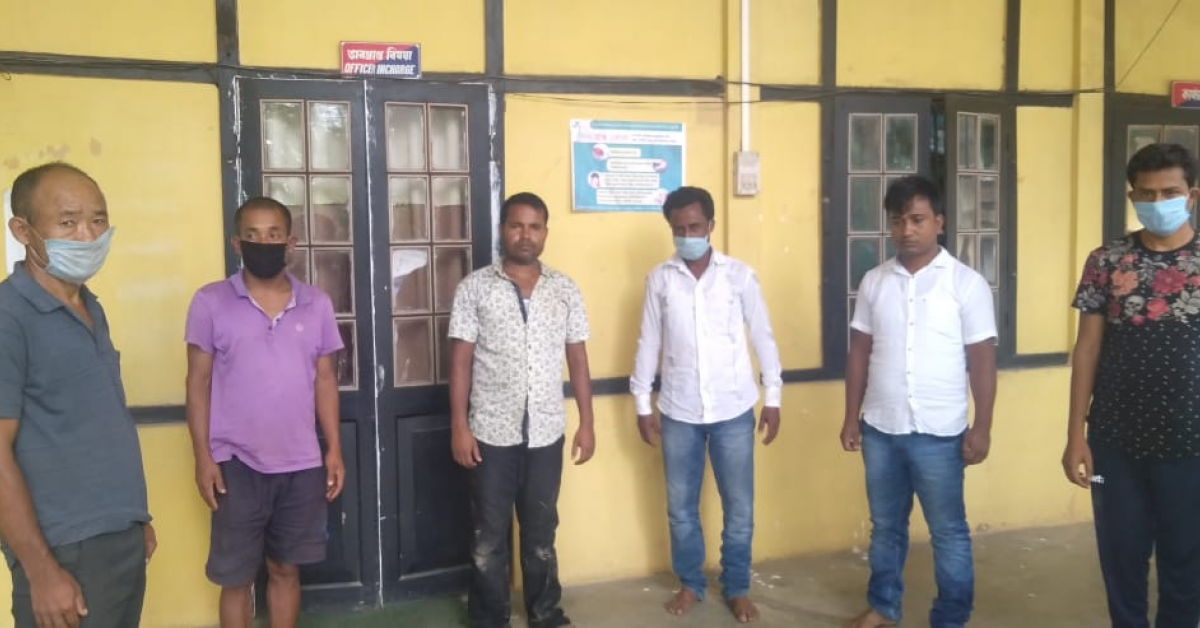 ছয় প্ৰৱঞ্চক আৰক্ষীৰ জালত