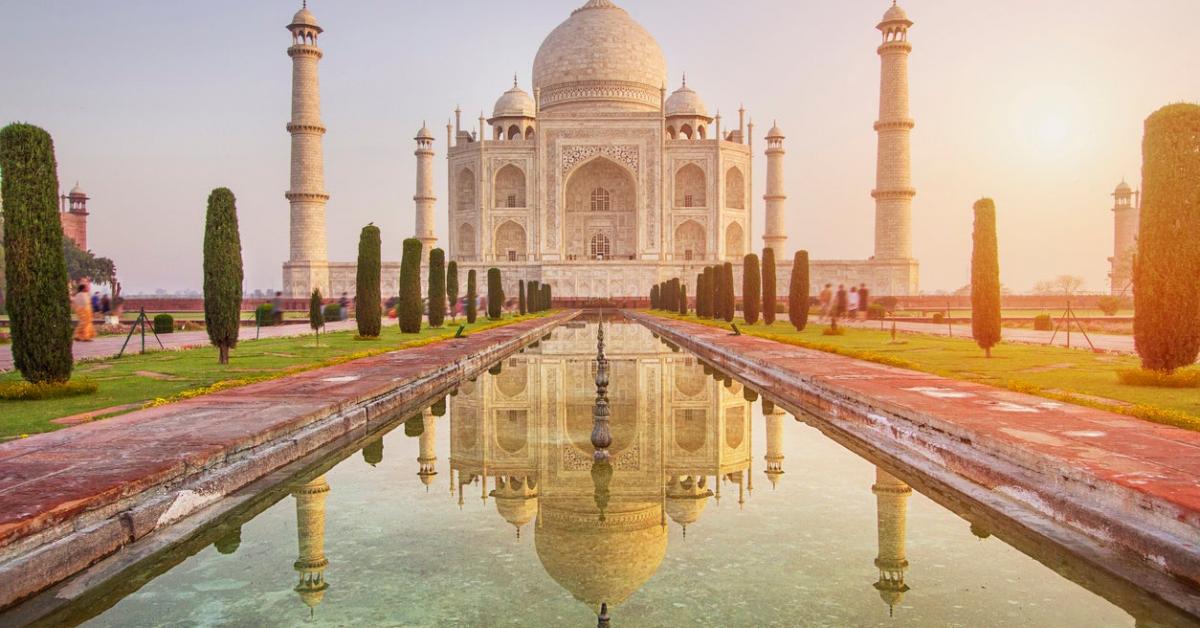 শীঘ্ৰেই মুকলি হ'ব বিশ্বৰ সপ্তম আশ্চাৰ্যৰ অন্যতম ক্ষেত্ৰ তাজমহল