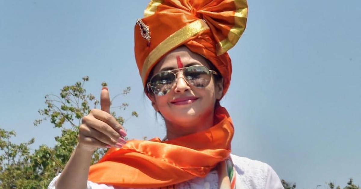 শিৱসৈনিক হ'ল অভিনেত্ৰী উৰ্মিলা মাটোণ্ডকাৰ