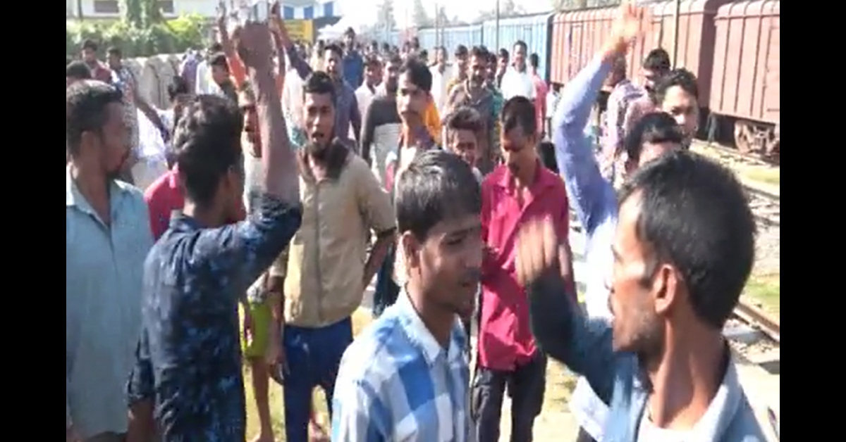 ৰেল আৰক্ষীয়ে প্ৰহাৰ কৰিলে ট্ৰাক চালকক