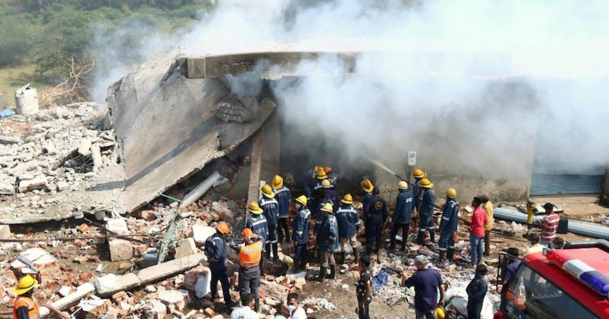 ভয়াৱহ অগ্নিকাণ্ডত মৃত্যু ৯ জন লোকৰ 