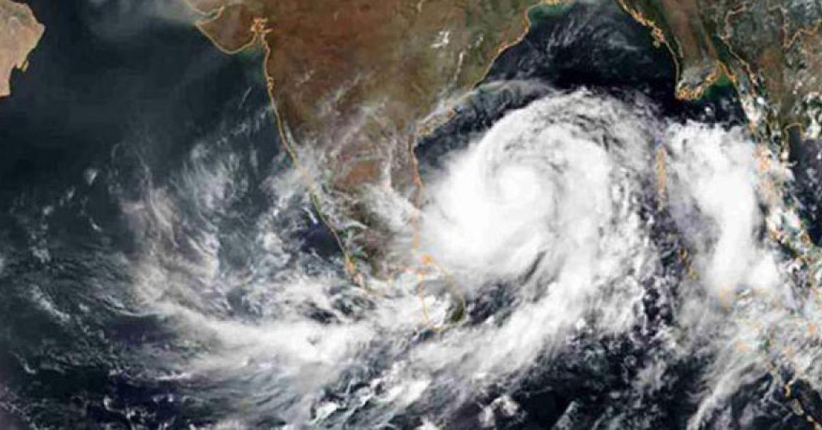 দক্ষিণ ভাৰতত ভয়ংকৰ ধুমুহা ৰ আশংকা! 