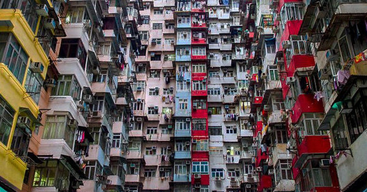 এটা অট্টালিকা, একেলগে বাস কৰে ১০হাজাৰ আবাসীয়ে