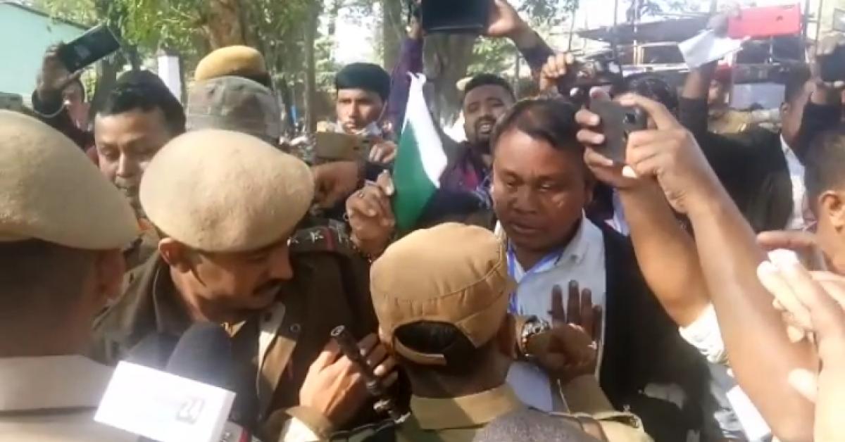 তামুলপুৰত উত্তপ্ত পৰিস্থিতি