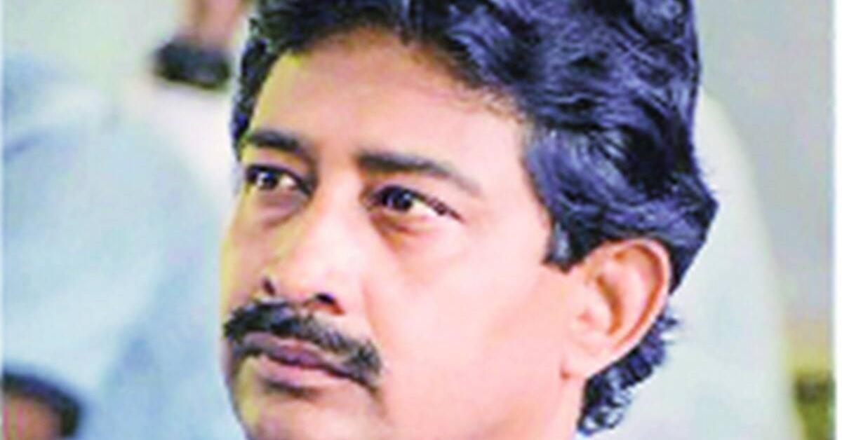 মমতা বেনাৰ্জীৰ বিৰুদ্ধে এইবাৰ সৰব আন এজন কেবিনেট সতীৰ্থ