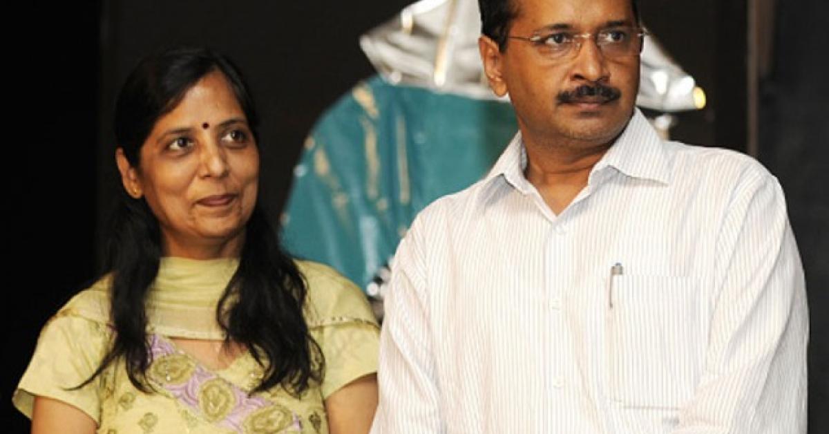 অৰিবিন্দ কেজৰিৱালৰ পত্নীৰ দেহত ক'ভিড-১৯ 