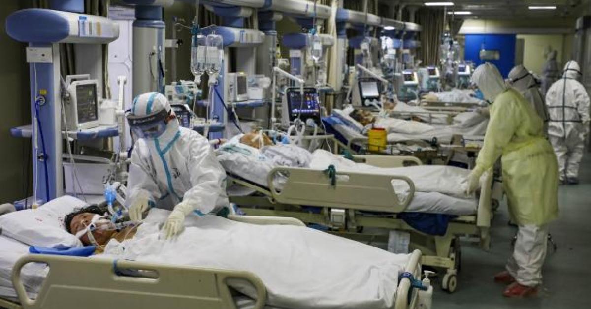 অক্সিজেনৰ অভাৱত মৃত্যু ৮ ৰোগীৰ! পলায়ন চিকিৎসাকৰ্মীৰ