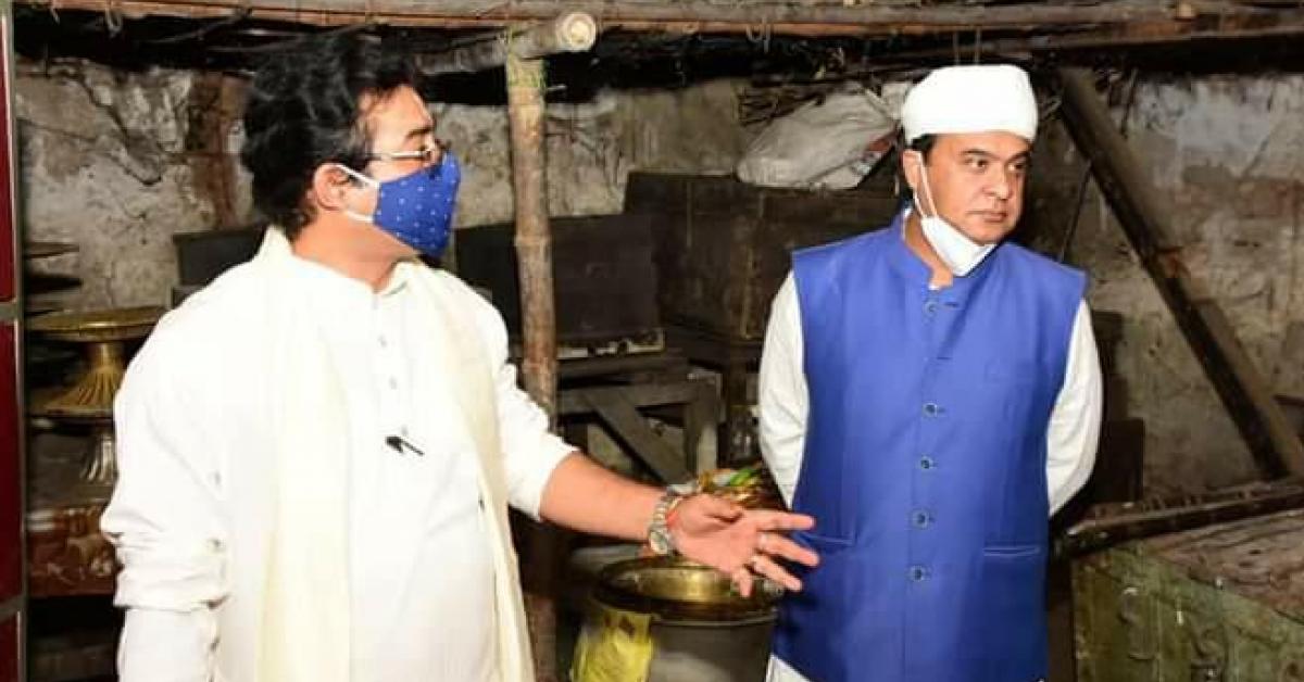 মাজুলীৰ লোকেল মাছেৰে এসাজ খাব  'মামা' 'ভাগিনে'