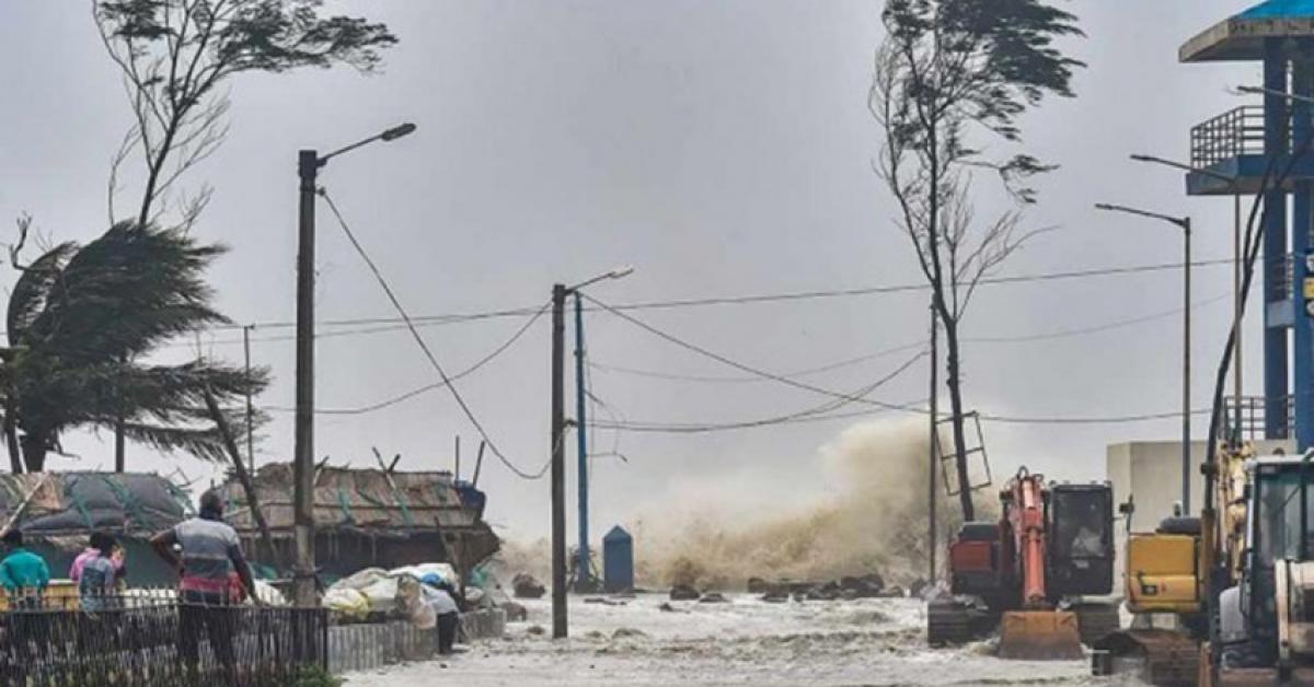 ৭৫০ টাকৈ শিশুৰ অধিকাংশে নাম ৰখা হ'ল ঘূৰ্ণিবতাহৰ নামেৰে 