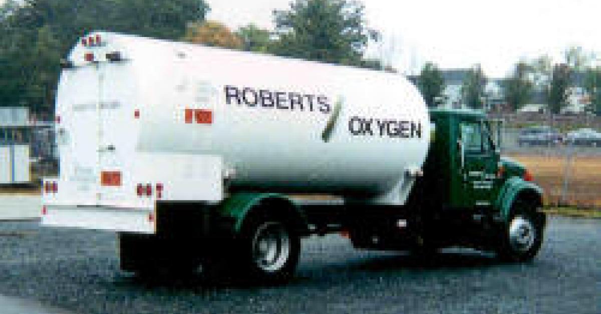 অক্সিজেন পৰিবাহী টেংকাৰে এতিয়াৰেপৰা টোলগেটত দিব নালাগে মাচুল! 