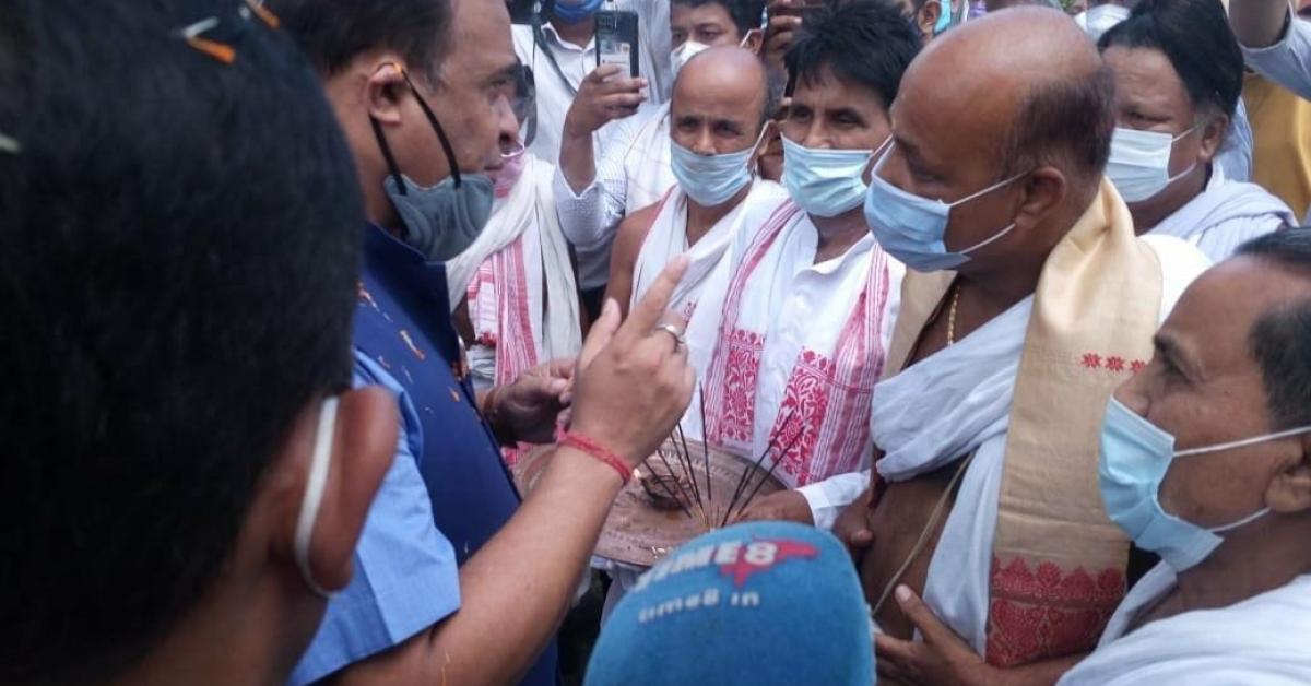 মুখ্যমন্ত্ৰীয়ে দৰ্শন কৰিলে মহাপুৰুষ মাধৱদেৱৰ জন্মস্থান