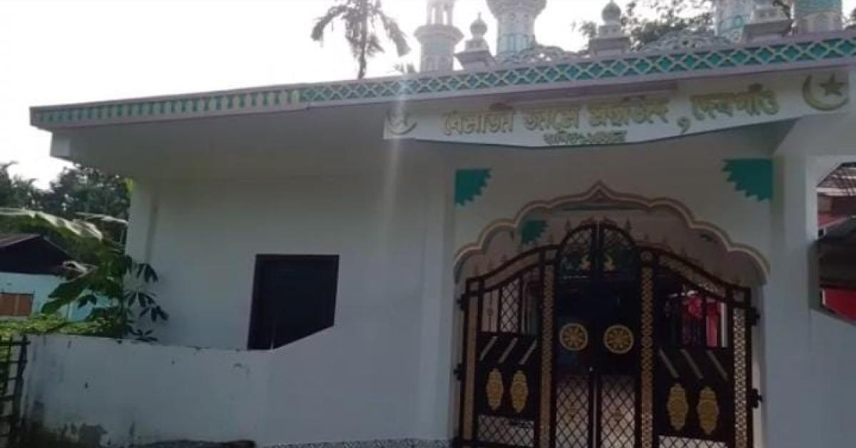 ৰাজ্যখনৰ বিভিন্ন ঠাইৰ দৰে দেৰগাঁৱতো নাই পূৰ্বৰ দৰে ঈদৰ আনন্দ-উছাহ