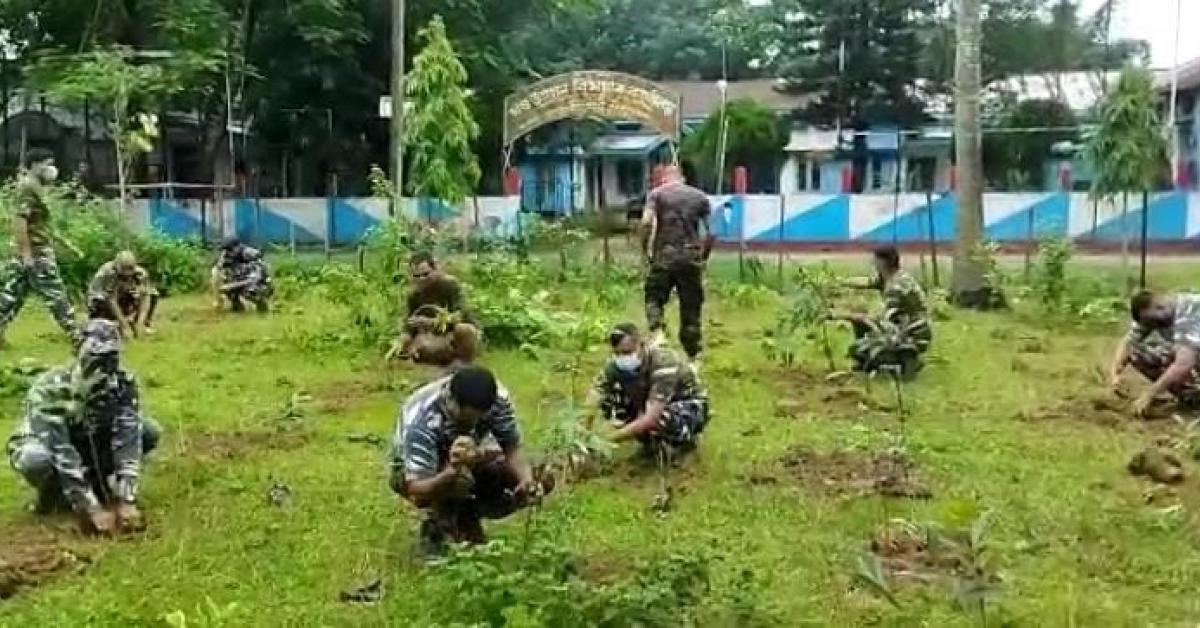 ১০ হেজাৰ গছ পুলি ৰোপনৰ লক্ষ্য সম্পন্ন হ'ল 