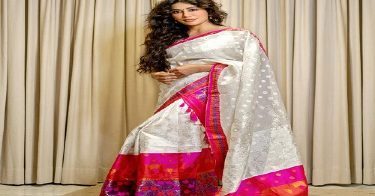 A Special tribute by the very talented and beautiful Bollywood actress Chitrangadha Singh to all the handloom workers.