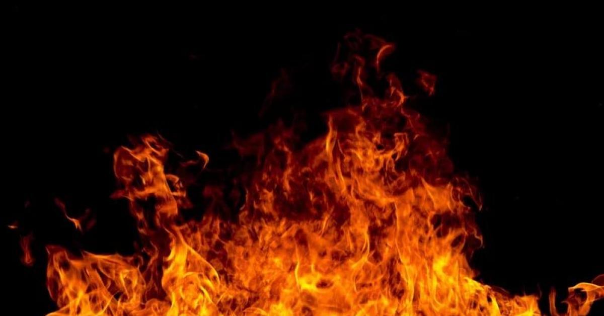 man-sets-his-own-house-on-fire-in-assam