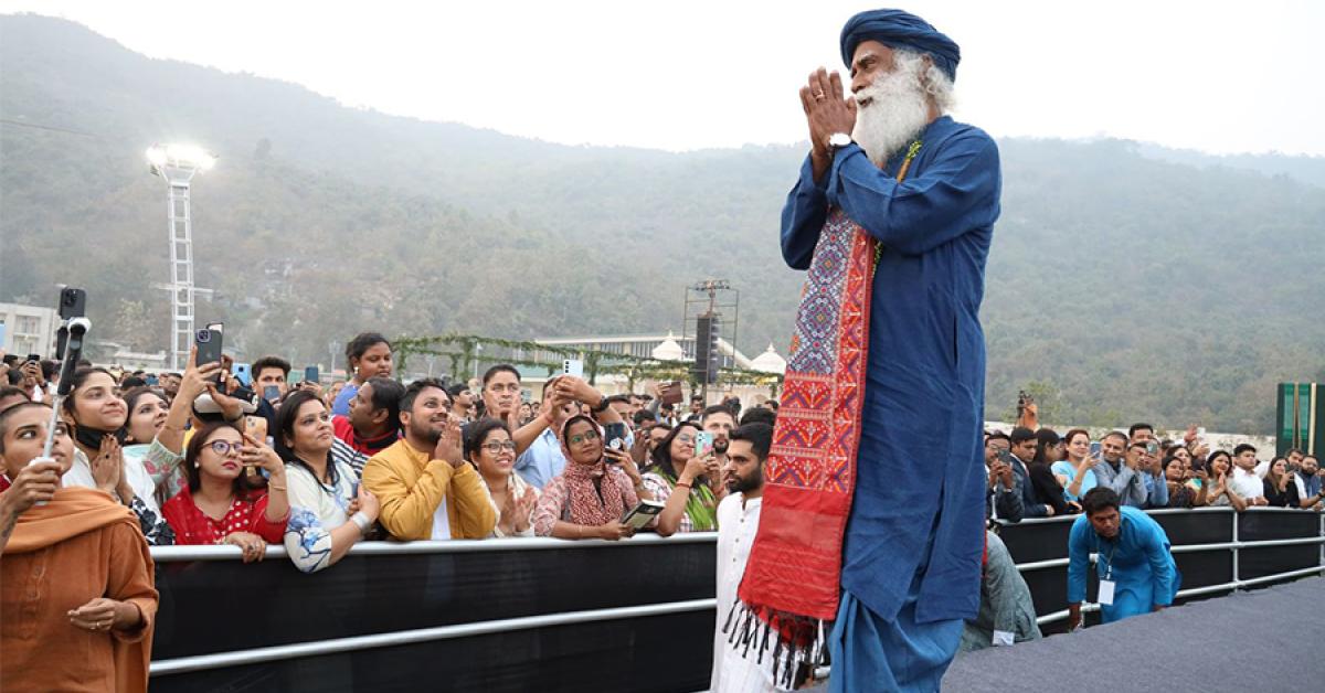 sadhguru