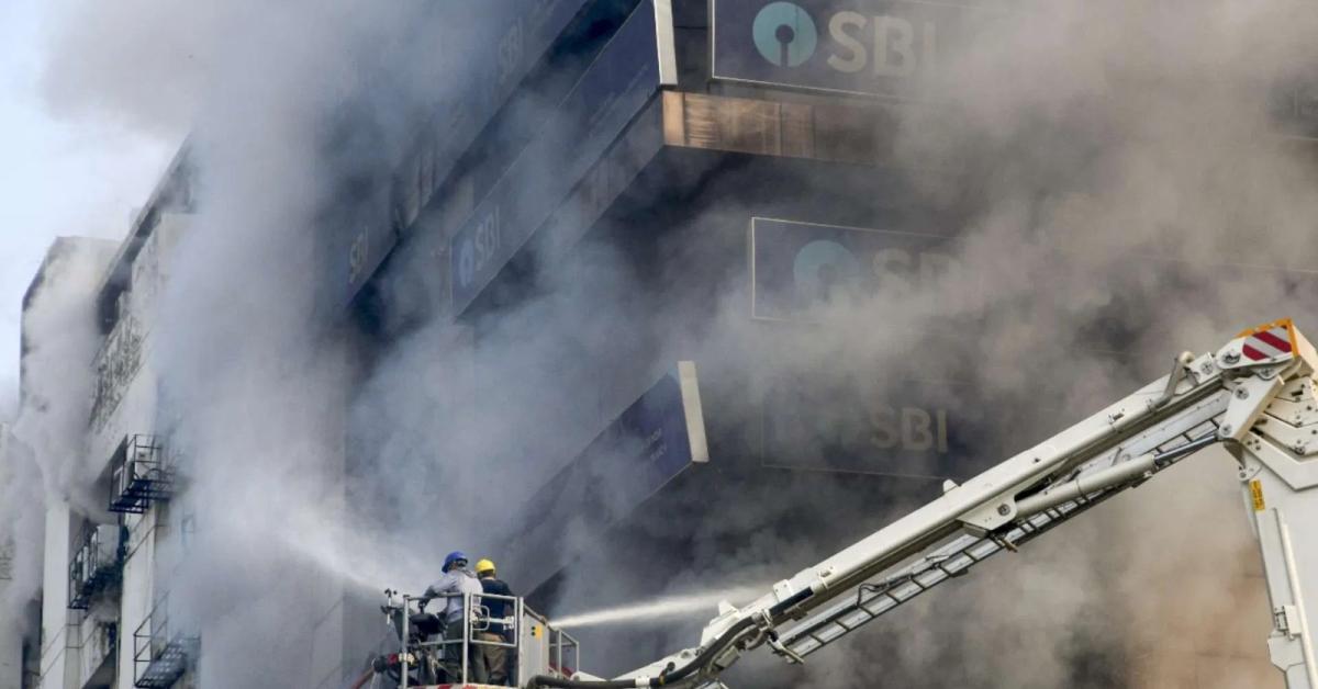 गुवाहाटी की ऊँची इमारतों में अग्नि सुरक्षा के साथ खिलवाड़