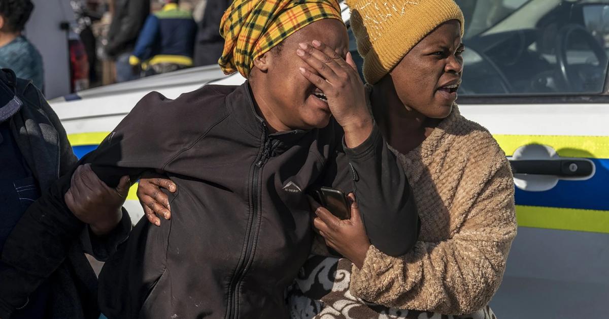 Nine Killed, 10 Injured in South Africa Shooting, Police Hunt Suspects