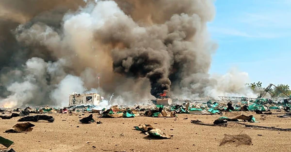 काराकस में धमाके और मिसाइल हमले, अमेरिका-वेनेजुएला तनाव बढ़ा; मादुरो पर अमेरिका का दबाव जारी