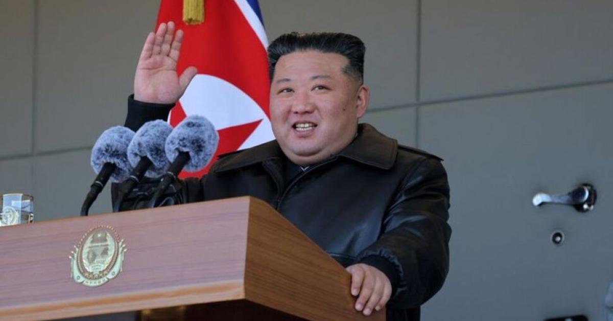 किम जोंग उन ने सीमा क्षेत्र के ग्रीनहाउस फार्म का निरीक्षण किया, कामगारों और सैनिकों को किया प्रोत्साहित