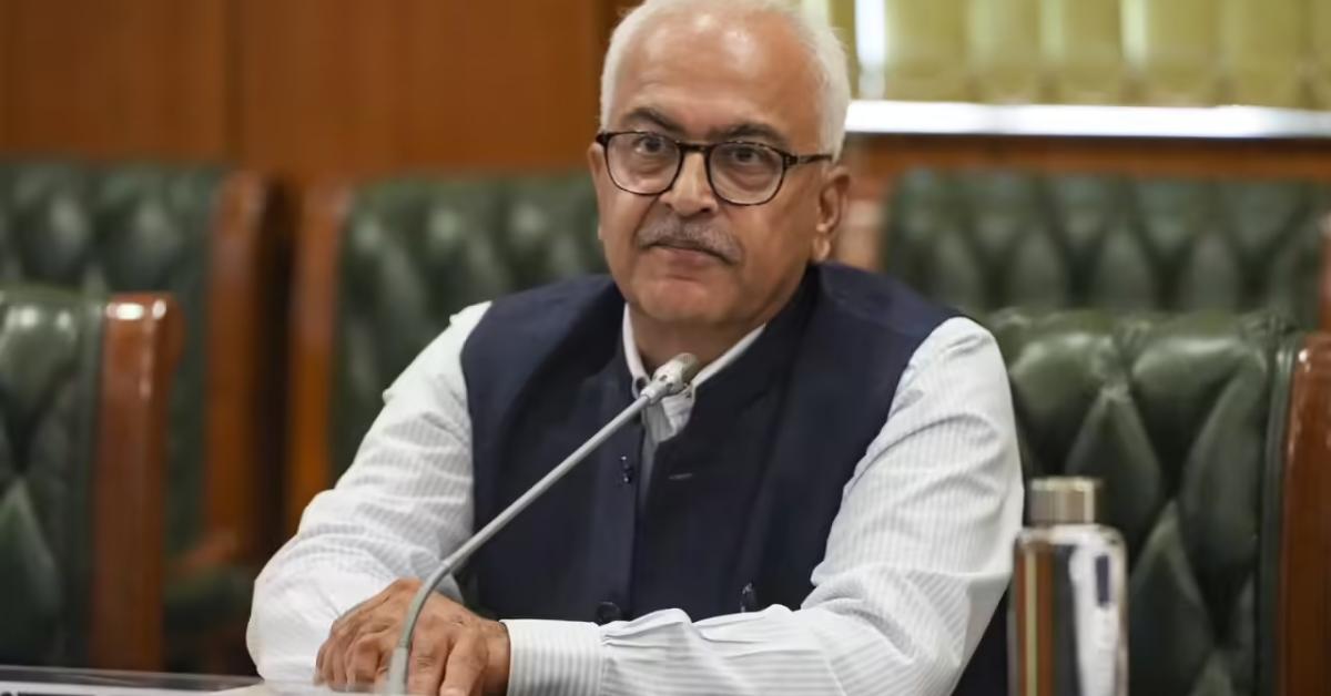 गणतंत्र दिवस पर मणिपुर के राज्यपाल ने शांति और संविधानिक आदर्शों को मजबूत करने का आह्वान किया