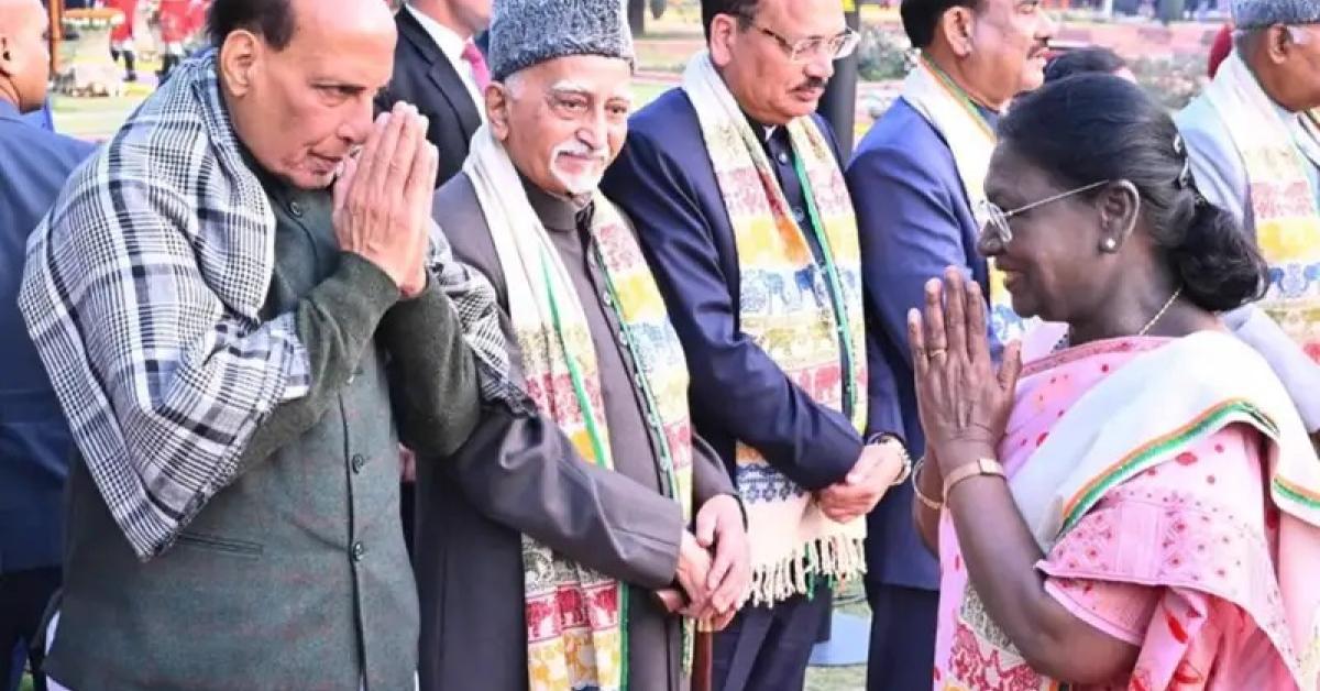 Gamosa Row: Congress Cites Rajnath Singh to Counter Assam CM’s Criticism of Rahul Gandhi