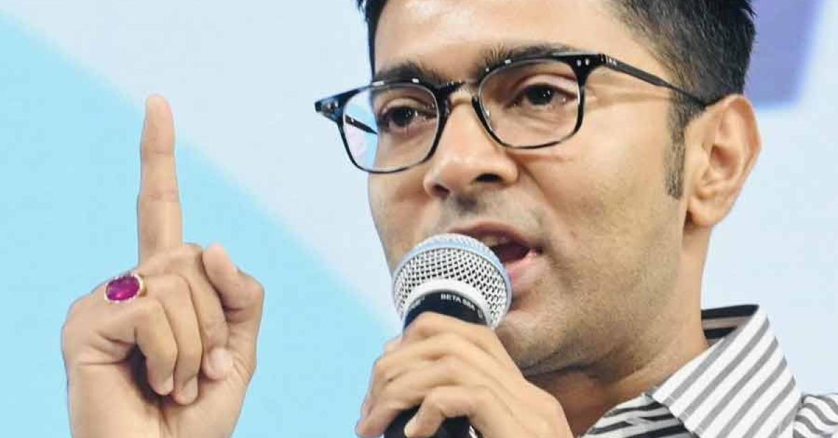 অভিষেক বন্দ্যোপাধ্যায়ও লিখলেন কবিতা, SIR ও মৃ/ত্যুর উপত্যকার ঘটনায় তীব্র বিরোধী স্বর