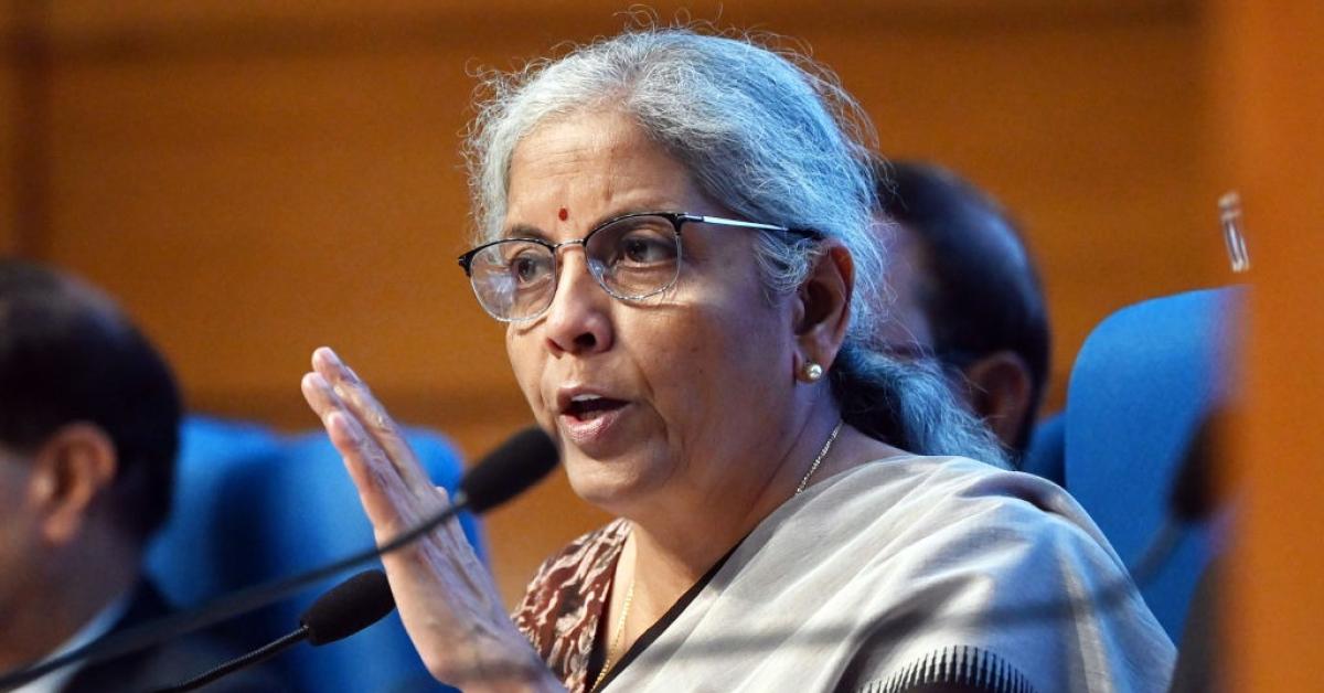 निर्मला सीतारमण: अमेरिकी टैरिफ बदलाव पर टिप्पणी करने का समय अभी “बहुत जल्दी”; वाणिज्य मंत्रालय कर रहा प्रभाव की समीक्षा