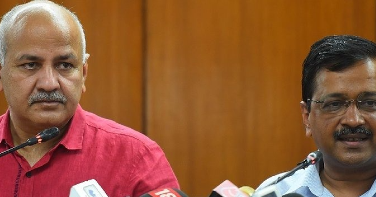 दिल्ली आबकारी नीति मामले में अरविंद केजरीवाल और मनीष सिसोदिया को बड़ी राहत, कोर्ट ने दी क्लीन चिट