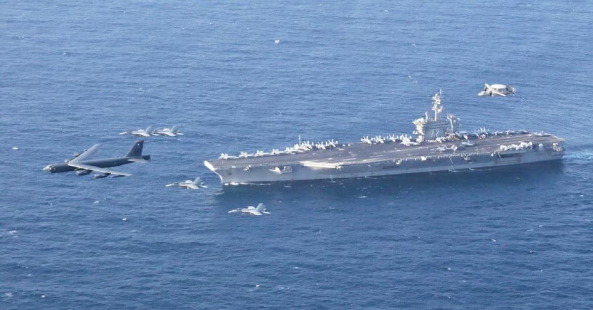 भारत के दरवाजे पर जंग’: ईरानी युद्धपोत पर अमेरिकी हमले से क्यों बढ़ी भारत की चिंता