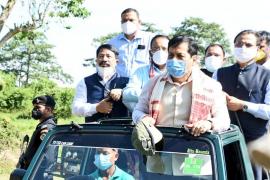 পৰ্যটকৰ বাবে  মুকলি হ'ল কাজিৰঙা ।