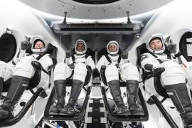 চাৰি মহাকাশচাৰীক লৈ আই এছ এছলৈ উৰা মাৰিলে মহাকাশযান 