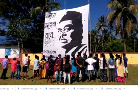 ২৭ ফুট উচ্চ আৰু ২২ ফুট বহল কাপোৰত সুধাকণ্ঠক অংকন
