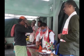 হাওৰাঘাটত কংগ্ৰেছ দল ত্যাগ কৰি বিজেপিত যোগদান