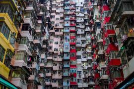 এটা অট্টালিকা, একেলগে বাস কৰে ১০হাজাৰ আবাসীয়ে