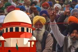 তিনিওখন কৃষি আইনৰ ক্ষেত্ৰত সৰ্বোচ্চ ন‍্যায়ালয়ৰ স্হগিতাদেশ