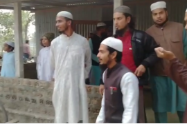 বিনামূলীয়া কম্বলৰ বাবদ এহেজাৰ টকাকৈ সংগ্ৰহ