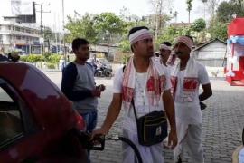 বিহুৰ দিনা ৰঙিয়াত এক ভাল লগা দৃশ্য