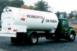 অক্সিজেন পৰিবাহী টেংকাৰে এতিয়াৰেপৰা টোলগেটত দিব নালাগে মাচুল! 