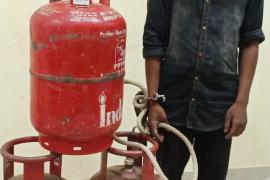 মিনি লকডাউনৰ সুযোগ লৈ চোৰৰ চাফাই! 